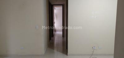 Apartamento de 3 alcobas en venta en Perez, Bello, 60 m² · foto 7 de 19