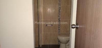 Apartamento de 3 alcobas en venta en Perez, Bello, 60 m² · foto 10 de 19
