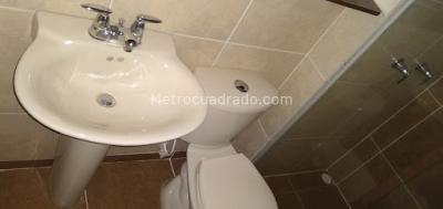 Apartamento de 3 alcobas en venta en Perez, Bello, 60 m² · foto 16 de 19