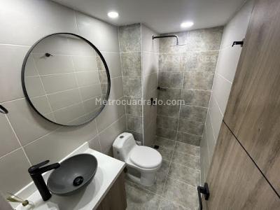 Apartamento de 2 alcobas en venta en Niquia, Bello, 57 m² · foto 14 de 16