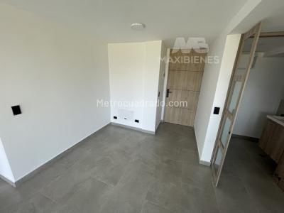 Apartamento de 2 alcobas en venta en Niquia, Bello, 57 m² · foto 5 de 16