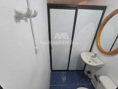 Casa de 3 alcobas en venta en Robledo, Medellín, 76 m² · foto 11 de 15