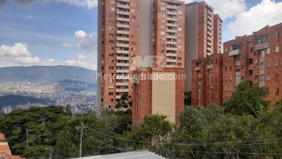 Casa de 3 alcobas en venta en Robledo, Medellín, 76 m² · foto 15 de 15