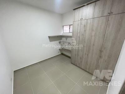 Apartamento de 3 alcobas en venta en Santa Ana, Bello, 80 m² · foto 7 de 15