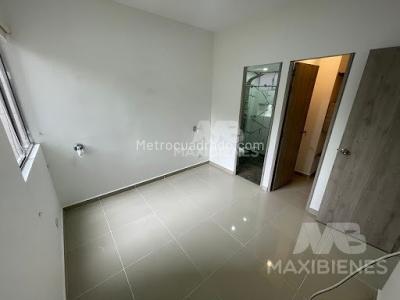 Apartamento de 3 alcobas en venta en Santa Ana, Bello, 80 m² · foto 8 de 15