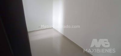 Apartamento de 2 alcobas en venta en Machado, Bello, 50 m² · foto 5 de 8