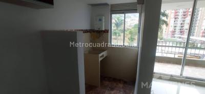 Apartamento de 2 alcobas en venta en Machado, Bello, 50 m² · foto 6 de 8