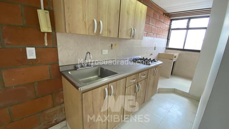 2BR Apartment near Metro in Velodromo, Laureles