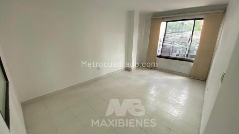 2BR Apartment near Metro in Velodromo, Laureles - 4