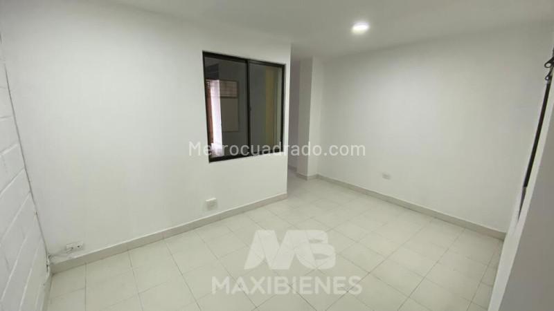 2BR Apartment near Metro in Velodromo, Laureles - 5