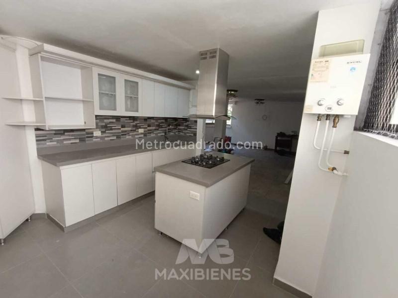 Apartamento Amplio de 3 Alcobas en Velódromo - 3