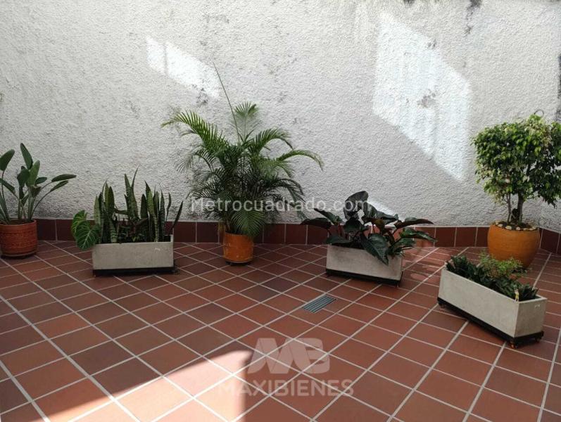 Apartamento Amplio de 3 Alcobas en Velódromo - 5