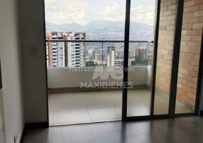 Apartamento de 3 alcobas en venta en Loma De Las Brujas, Envigado, 121 m² · foto 6 de 11