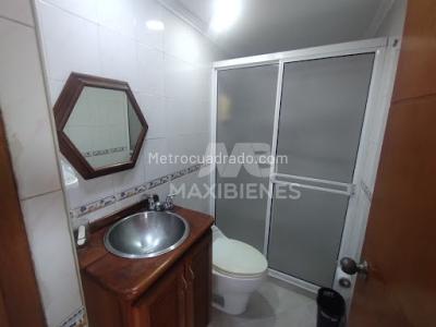 Apartamento de 5 alcobas en venta en Lorena, Medellín, 170 m² · foto 8 de 18