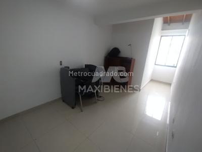 Apartamento de 5 alcobas en venta en Lorena, Medellín, 170 m² · foto 14 de 18