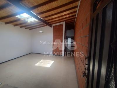 Apartamento en venta en Santa Monica, Medellín · foto 2 de 17