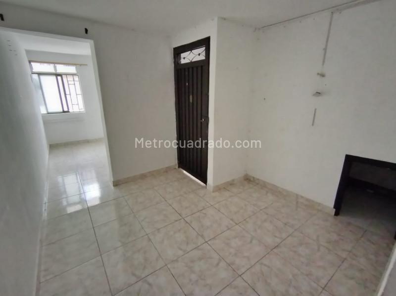 Apartamento en Arriendo en Castilla de 2 Alcobas con Red de Gas - 2