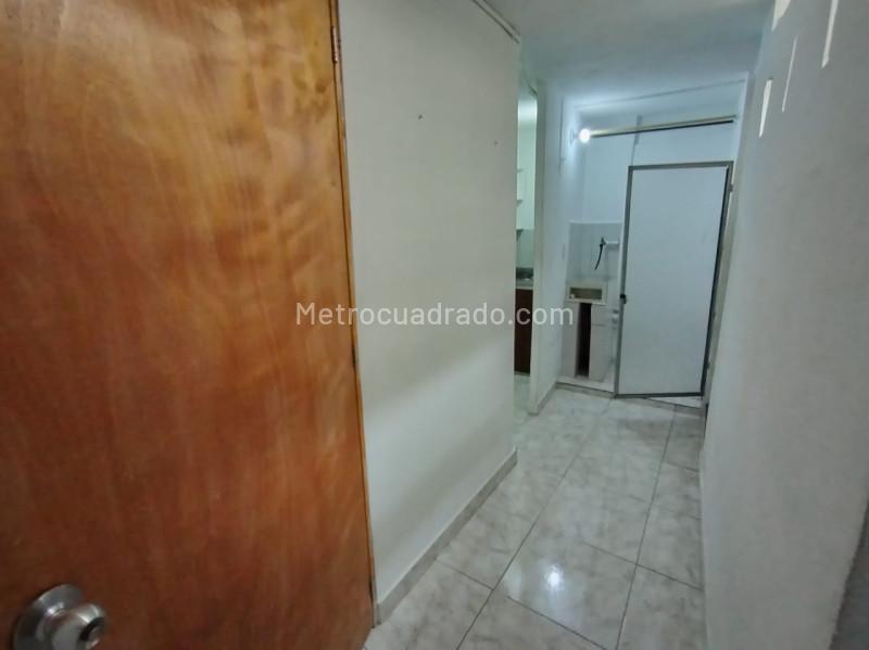 Apartamento en Arriendo en Castilla de 2 Alcobas con Red de Gas - 3