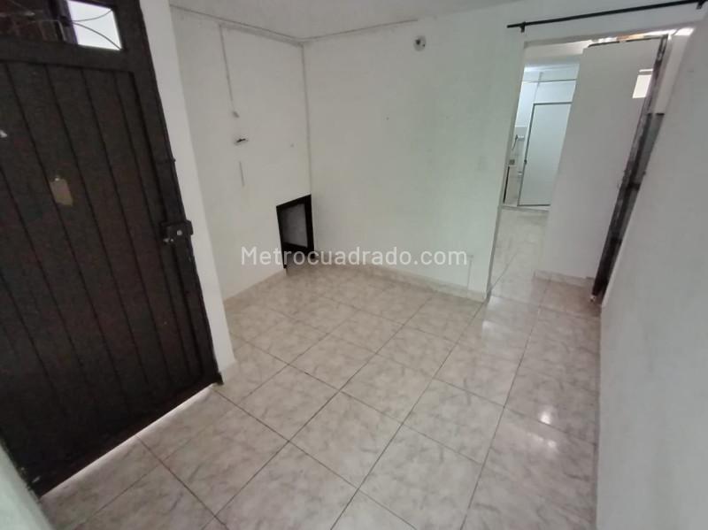Apartamento en Arriendo en Castilla de 2 Alcobas con Red de Gas - 4