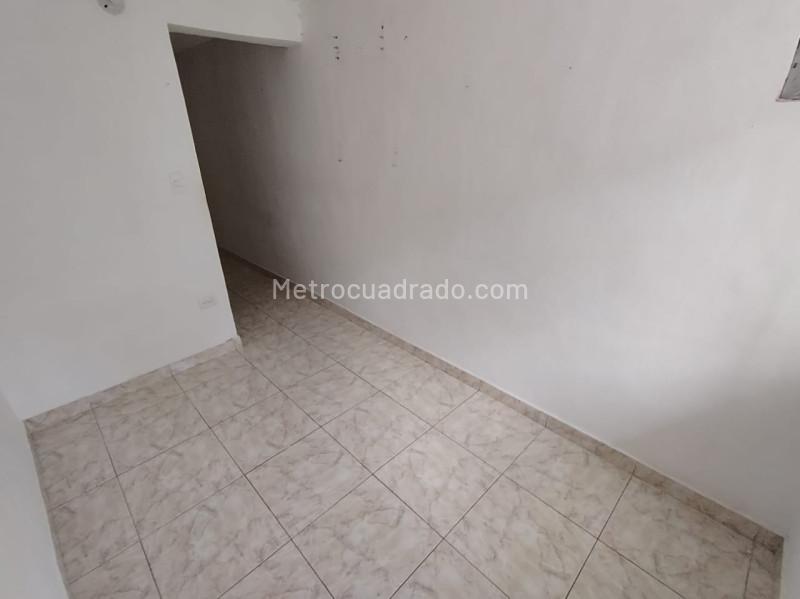 Apartamento en Arriendo en Castilla de 2 Alcobas con Red de Gas - 5