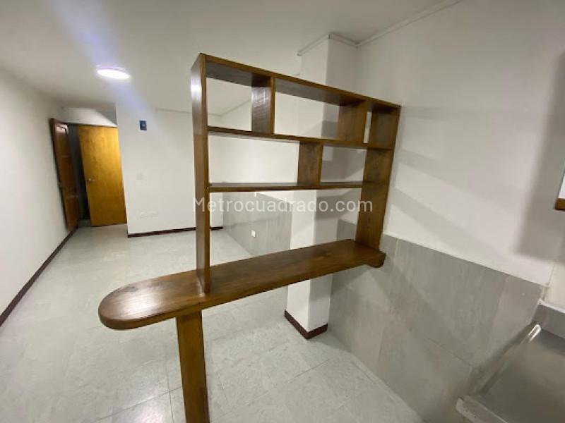 1BR Studio Apartment for Rent in Villa Hermosa (Gas & Ceramic Floors)