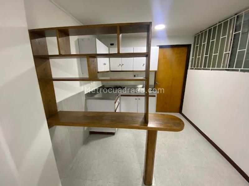 1BR Studio Apartment for Rent in Villa Hermosa (Gas & Ceramic Floors) - 2