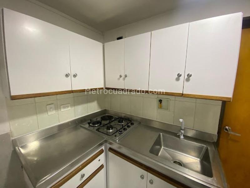 1BR Studio Apartment for Rent in Villa Hermosa (Gas & Ceramic Floors) - 3