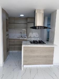 Apartamento de 3 alcobas en venta en Bello, Bello, 71 m² · foto 3 de 14