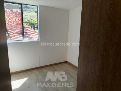 Apartamento de 3 alcobas en venta en Amazonia, Bello, 62 m² · foto 13 de 20