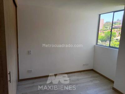 Apartamento de 3 alcobas en venta en Amazonia, Bello, 62 m² · foto 18 de 20