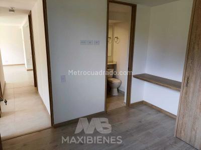 Apartamento de 3 alcobas en venta en Amazonia, Bello, 62 m² · foto 20 de 20