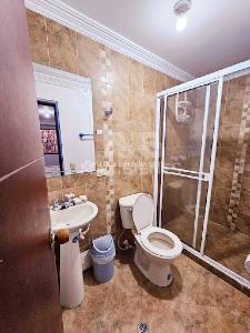 Apartamento de 4 alcobas en venta en Laureles, Medellín, 147 m² · foto 5 de 12