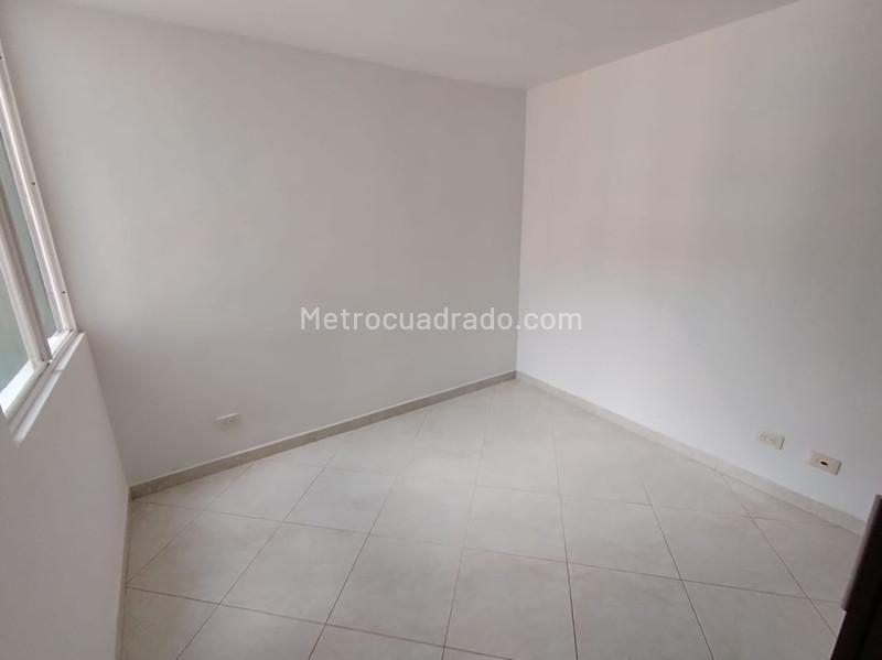 2BR Apartment for Rent in La Aurora - 7