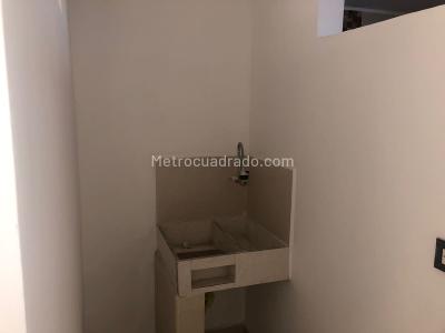 Apartamento de 2 alcobas en venta en Suramericana, Medellín, 83 m² · foto 9 de 11