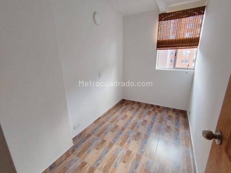 Apartamento en Arriendo de 3 Alcobas en Pajarito (Robledo), Medellín - 4