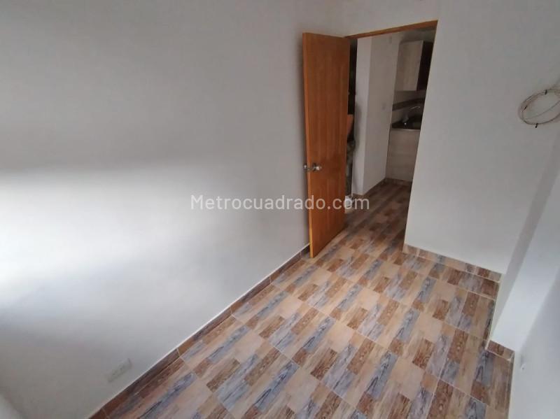 Apartamento en Arriendo de 3 Alcobas en Pajarito (Robledo), Medellín - 5