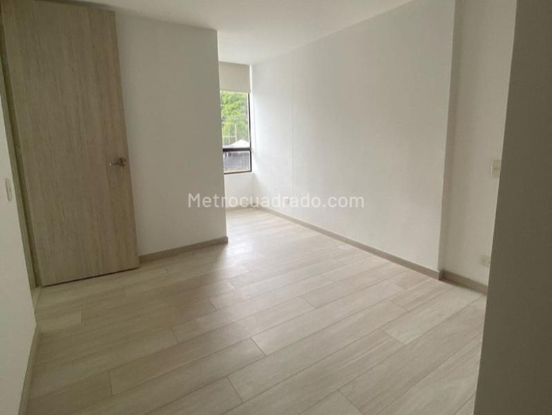 1BR Apartment in Retiro Campestre (74 m²) - 5