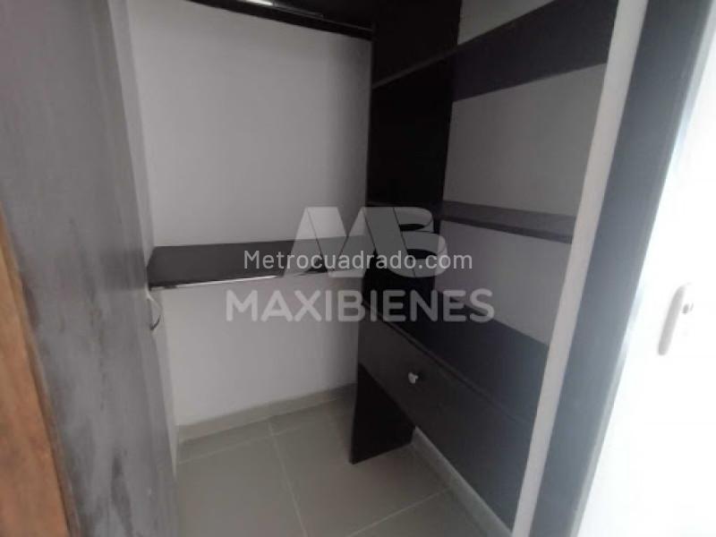 Apartamento en Arriendo de 3 Alcobas en Loma de San Julián - 9