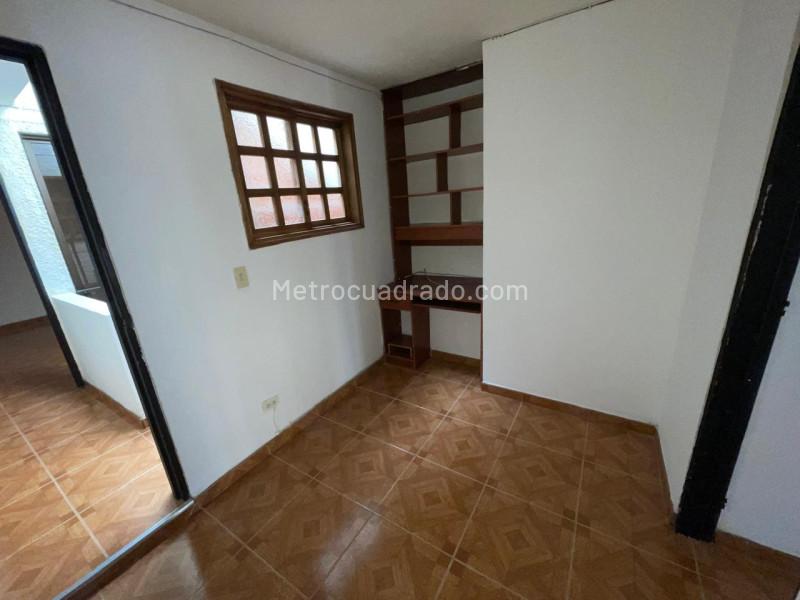 Apartamento en Arriendo de 3 Alcobas en Buenos Aires (55 m²) - 4