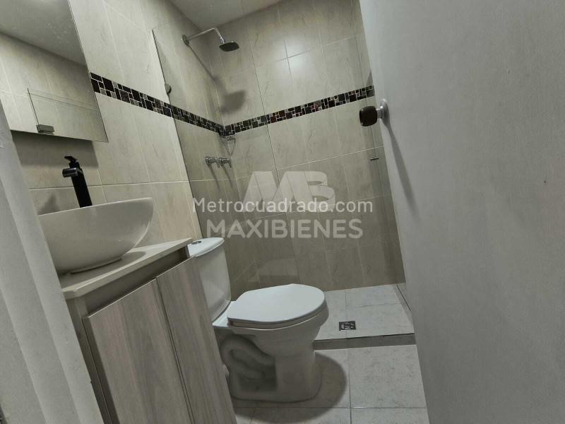 Modern 3BR Apartment in Nueva Villa De Aburra - 4