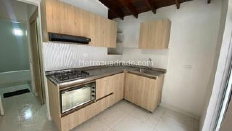 Apartamento de 2 Alcobas en Conquistadores