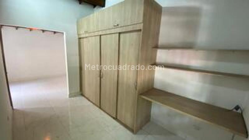 Apartamento de 2 Alcobas en Conquistadores - 8
