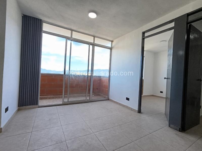 Apartamento de 2 Alcobas en La Aurora (Gas y Agua Caliente)