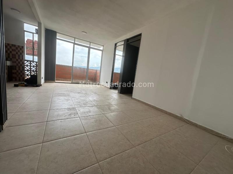 Apartamento de 2 Alcobas en La Aurora (Gas y Agua Caliente) - 2