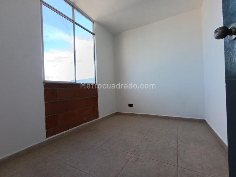 Apartamento de 2 Alcobas en La Aurora (Gas y Agua Caliente) - 7