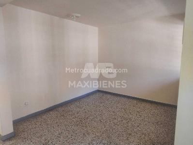 Casa de 5 alcobas en venta en Manrique Central 1, Medellín, 130 m² · foto 11 de 19