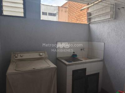 Apartamento de 4 alcobas en venta en Laureles, Medellín, 145 m² · foto 13 de 14