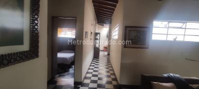 Apartamento en venta en Santa Lucia, Medellín · foto 8 de 11