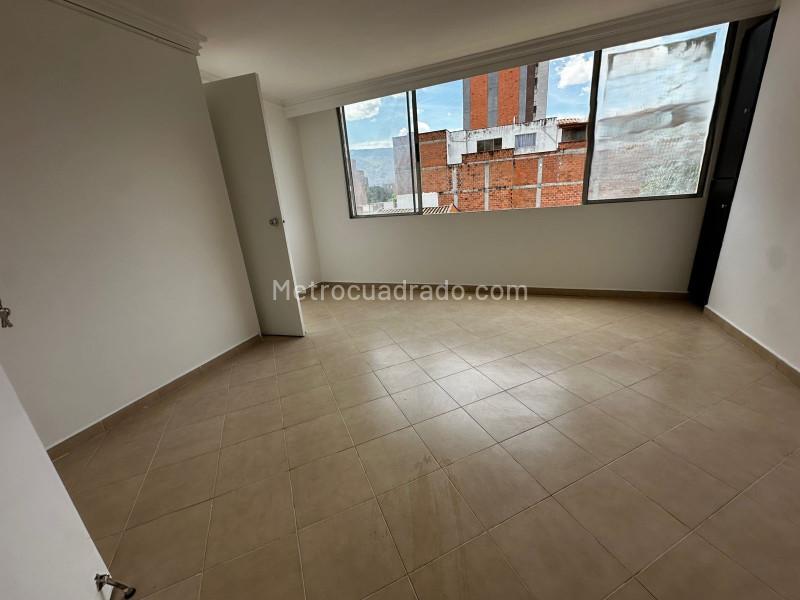 Spacious 5BR Apartment for Rent in Velodromo