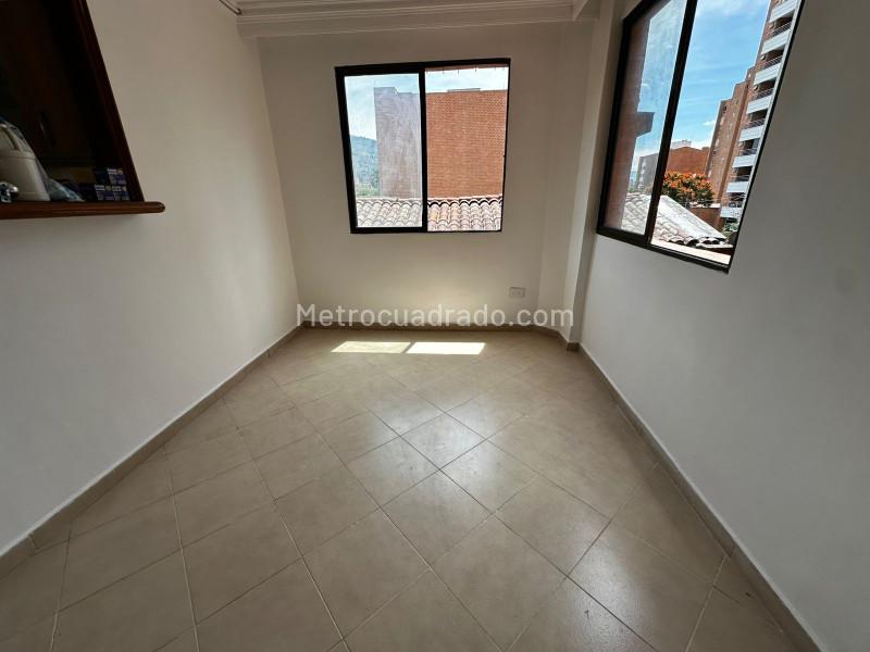 Spacious 5BR Apartment for Rent in Velodromo - 7